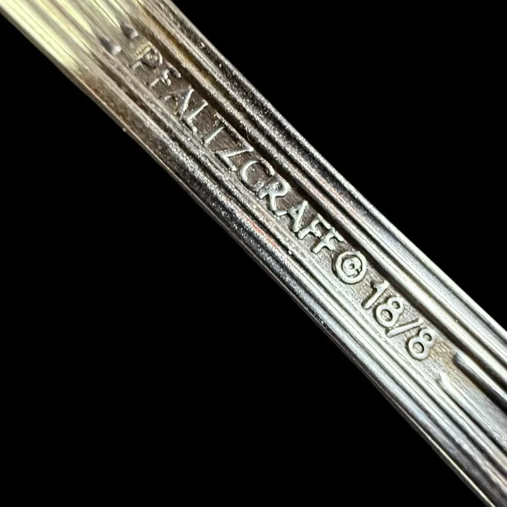Pfaltzgraff FAIRISLE‎  Place/Oval Soup Spoons 6 7/8